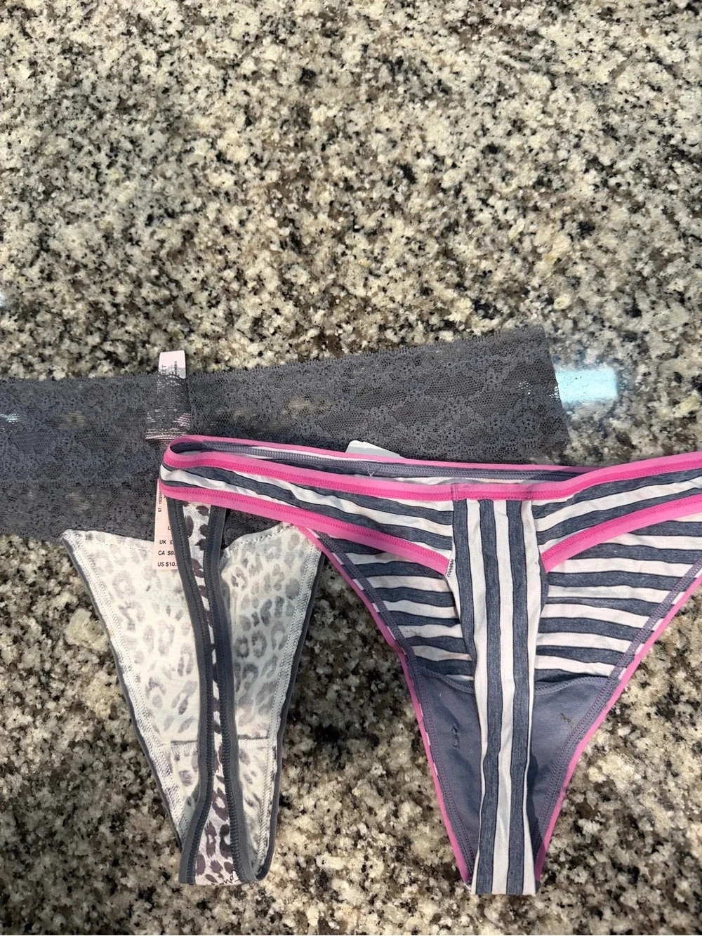 Striped & Leopard Print Thong Set in Gray and Pink